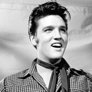 Elvis Presley integra lista dos mais bonitos do mundo. - Foto: Internet/Reprodução