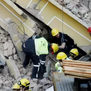 Um hotel de 10 andares desabou na madrugada desta terça-feira (29) na Argentina. - Foto: Internet/Notícias RD MSM/Reprodução