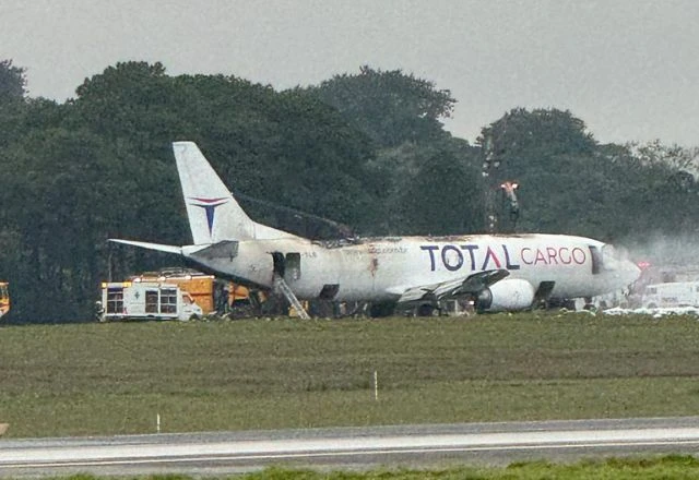 Avião de carga pega fogo durante voo e faz pouso de emergência em aeroporto de SP | Foto: Reprodução, via SBT News