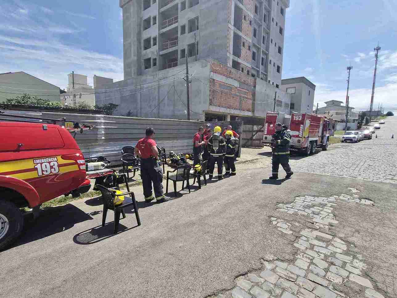 Bombeiros da Serra realizam treinamento anual