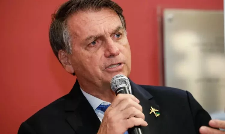 Mesmo inelegível, Bolsonaro diz que será candidato à presidência em 2026 | Alan Santos/PR