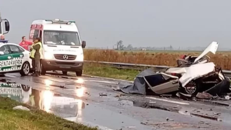 Pai e filho morrem enquanto seguiam ambulância que levava mãe em trabalho de parto