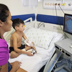 Suporte de videogame melhora experiência de internação hospitalar (1)