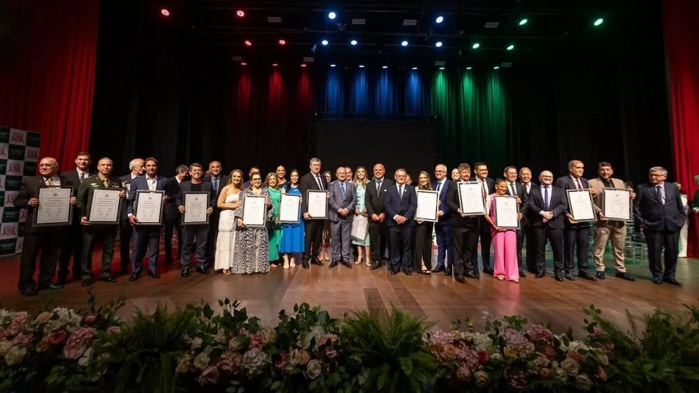 Câmara Municipal de Criciúma entrega honrarias em Sessão Solene | Foto: Câmara de Criciúma