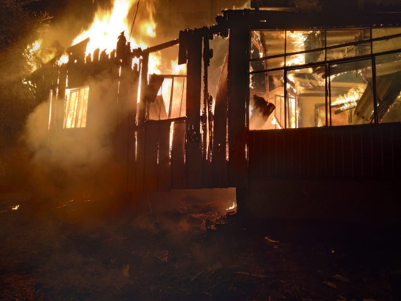 A casa possui aproximadamente 80 mt² | Imagem: Corpo de Bombeiros/Reprodução