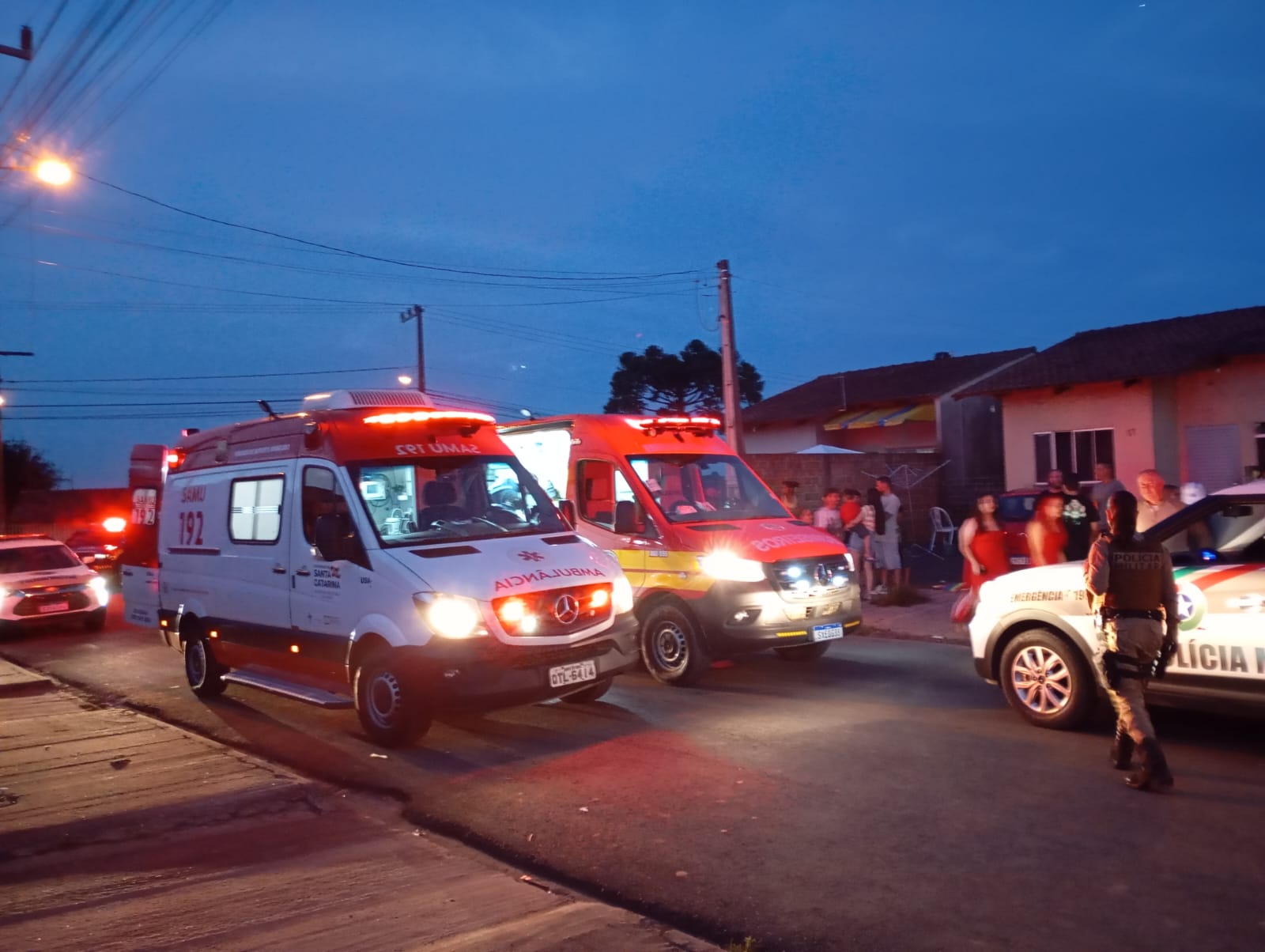 Criança tem pernas e dentes quebrados após ser atropelada por motorista embriagado em SC 