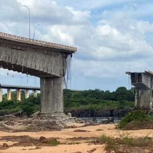 Sobem para 2 mortos após queda de ponte no Tocantins; há 8 desaparecidos