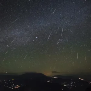 Chuva de meteoros poderá ser vista a olho nu em todo o Brasil