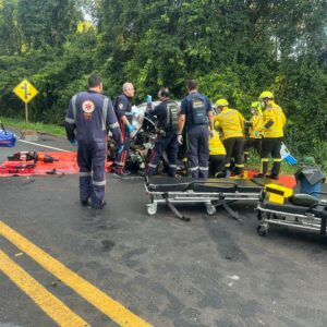 Imprudência no feriado de Natal deixa 16 mortos em rodovias de SC. - Foto: Samu/Reprodução