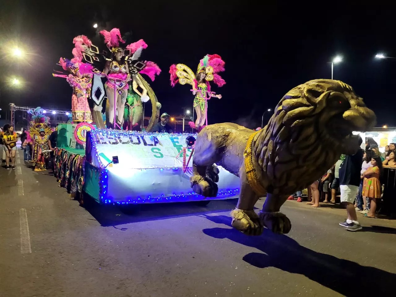 Carnaval com escolas de Samba vai ser retomado em Lages