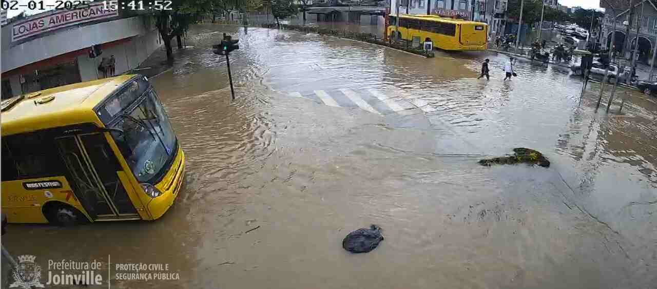 Foto: câmeras de monitoramento | Joinville Sempre Alerta