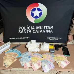 Polícia militar apreende cocaína e homem é preso em Lages | Foto: Polícia Militar/SC