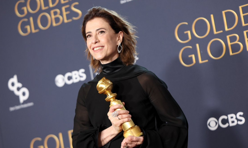 Fernanda Torres leva Globo de Ouro por atuação em 'Ainda Estou Aqui'