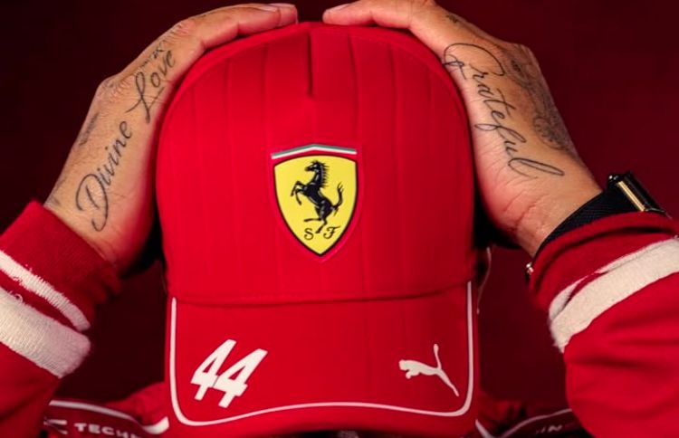 Ferrari divulga imagens de Hamilton e Leclerc como companheiros