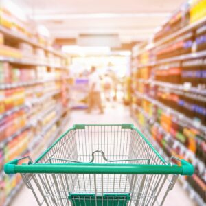 Encontrei ou comprei um produto vencido no mercado, e agora? O que fazer? | Foto: Banco de Imagens / Canva