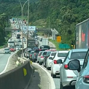 Praiou? SC-401 registra recorde no fluxo de veículos em Florianópolis