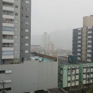 Itajaí registra forte chuva nesta segunda | Foto: Reprodução/Redes Sociais 