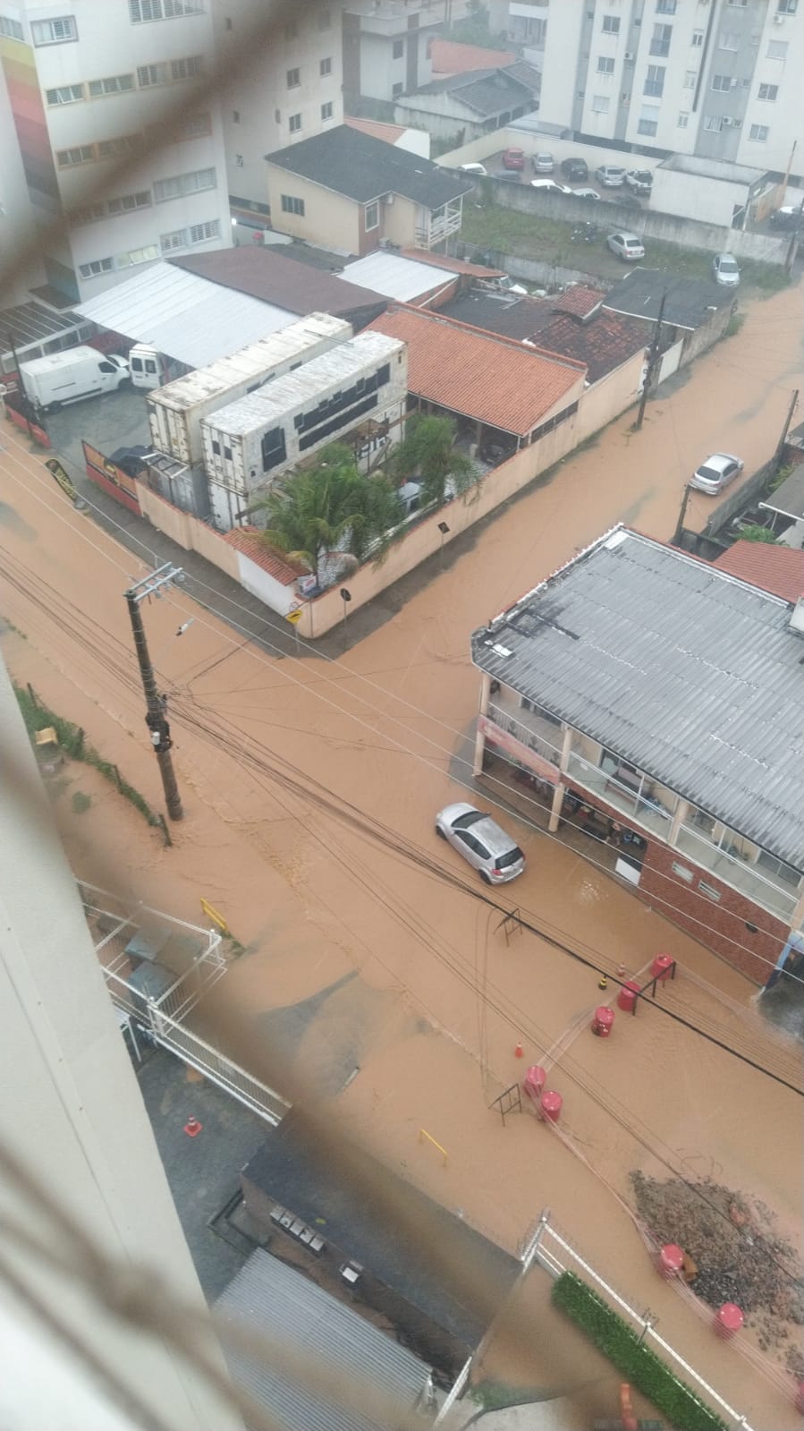 Grande Florianópolis tem pontos de alagamento após chuvas. – Foto: Reprodução