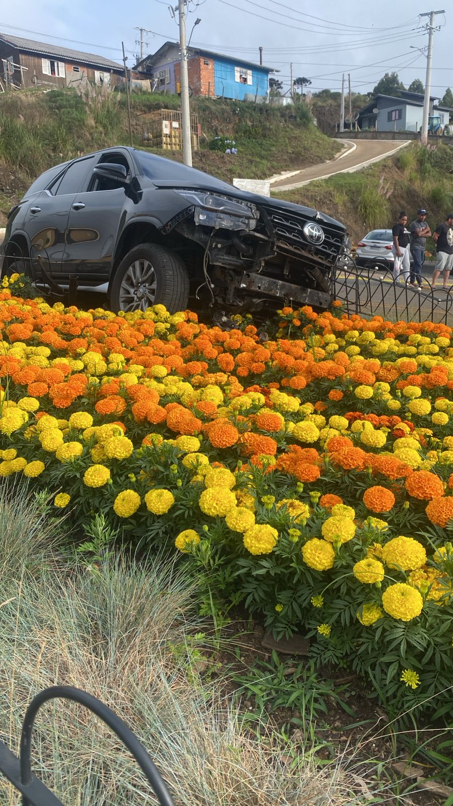 Acidente no trevo de Bom Jardim da Serra deixa feridos