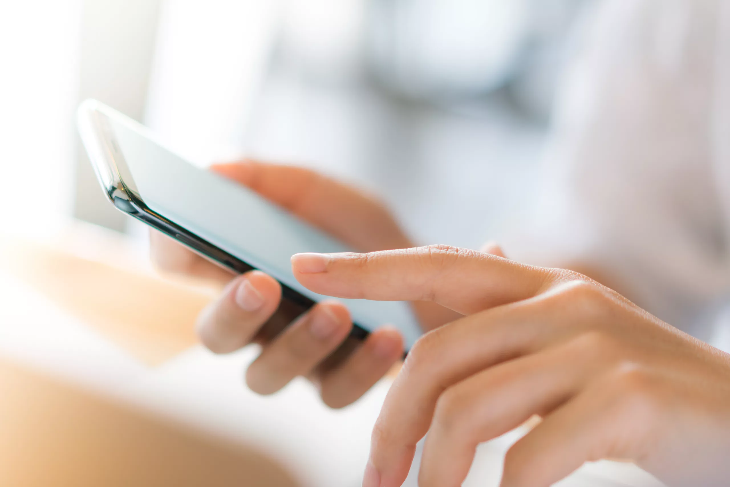 Conselho deve permitir que cada escola decida sobre onde deixar celular | Imagem Ilustrativa. Foto: Freepik (banco de imagens)
