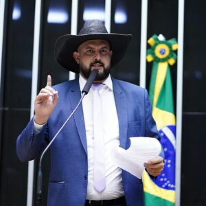 Deputado catarinense protocola CPI para investigar rombo dos Correios | Foto: divulgação/assessoria