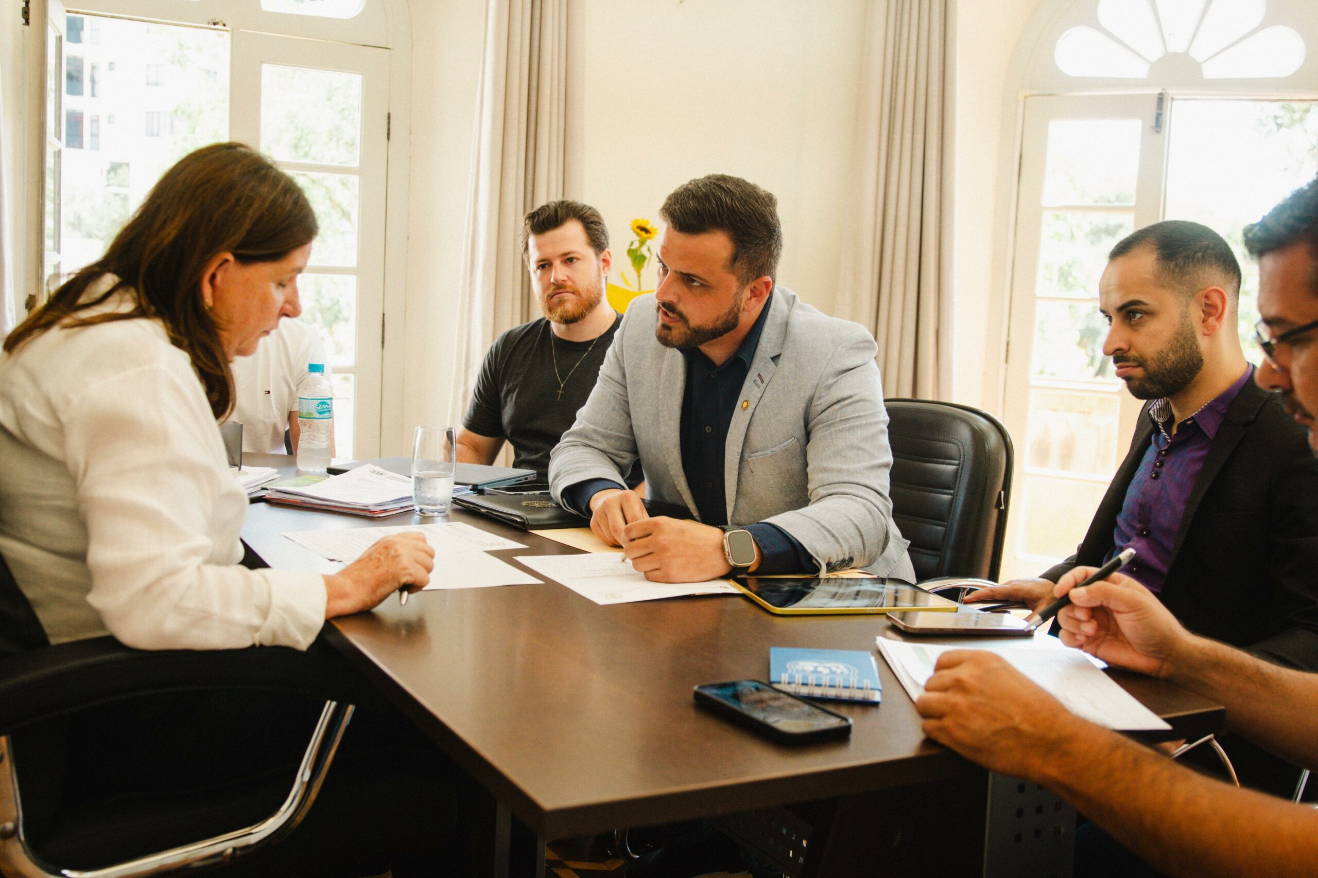 Lages recebe recursos para uniformes escolares e Casa do Autista