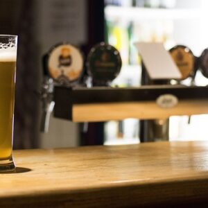 Delegada que cortou pênis do marido 'mete calote' em bar de SC | Foto: ilustrativa/Pixabay