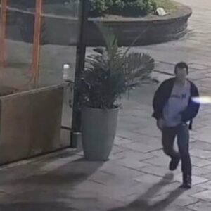 Ladrões são presos em flagrante cometendo furtos em estabelecimentos no centro de Lages | Foto: Polícia Militar SC