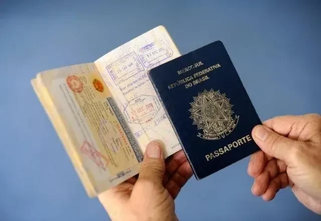 Governo deve voltar a cobrar vistos para turistas da Austrália, Canadá e EUA | Foto: Reprodução/SBT News