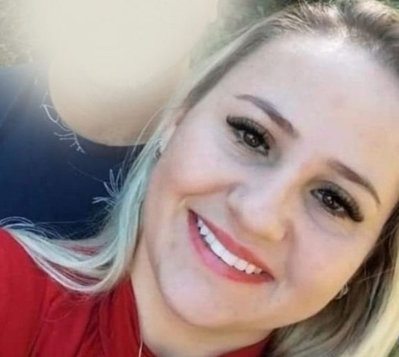 Hellen Larissa Lima foi vítima de feminicídio | Foto: Reprodução Redes Sociais