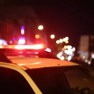 Homem mata vizinho de 65 anos em SC - Imagem ilustrativa. | Sirene policial. | Foto: PMSC Lages

