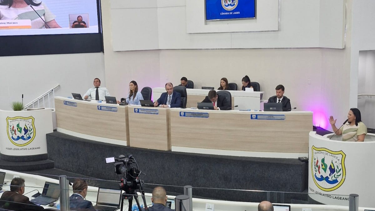 Pedido de impeachment de vice-prefeito de Lages é protocolado | Foto: Amarildo Volpato/Rádio Clube