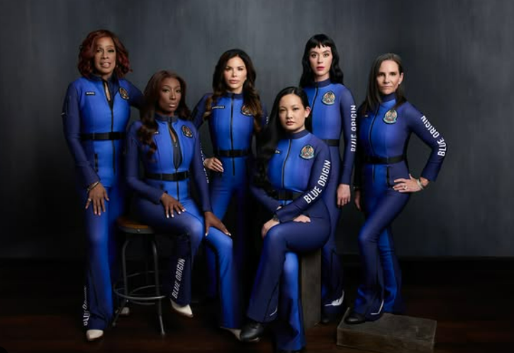 Katy Perry no espaço: foguete da Blue Origin será lançado nesta segunda | Foto: Reprodução/Blue Origin
