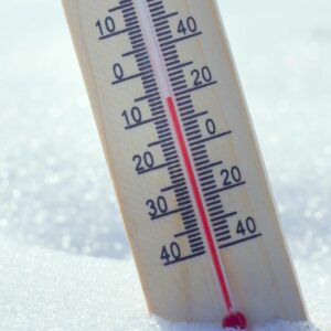 Tempo firme predomina em SC até o fim de semana, com frio nas manhãs e tardes mais quentes - Foto: Canva/Reprodução