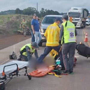 Colisão entre motos deixa dois feridos na BR-163 | Imagem: reprodução/ corpo de bombeiros