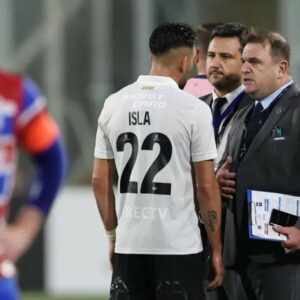 Cenas de violência interrompem Colo-Colo x Fortaleza na Libertadores; CBF pede vitória para o clube brasileiro | Foto: Javier Torres/AFP/Divulgação. 