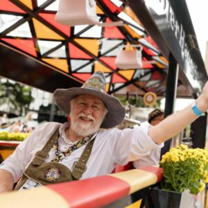 Prefeitura de Blumenau abre seleção para nova atração dos desfiles da Oktoberfest 2025 | Foto: Daniel Zimmermann.