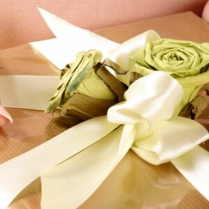 LISTA: veja sugestões de presentes de casamento. - Foto: Canva/Reprodução