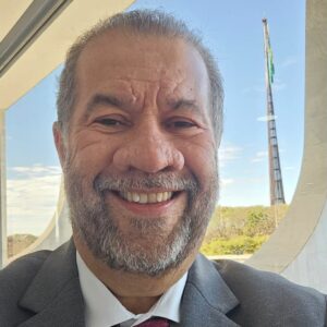 Carlos Lupi deixa o Ministério da Previdência; veja quem será substituto. - Foto: Redes sociais/Reprodução