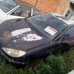 Diretran intensifica a remoção de veículos abandonados nas vias públicas em Lages | Foto: Amarildo Volpato/ Rádio Clube de Lages