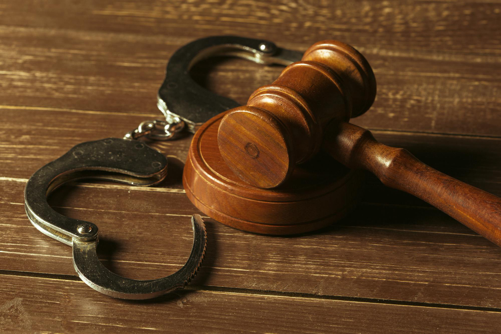 Homem que invadiu casa e tentou matar a irmã é condenado em SC. – Foto: Freepik/reprodução