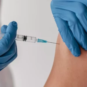 Florianópolis aplica quase 20 mil doses de imunizantes no dia D da vacinação | Imagem Ilustrativa | Foto: Freepik/ Reprodução