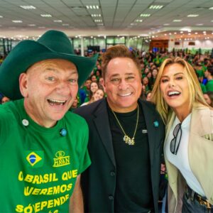 Luciano Hang recebe cantor Leonardo e Poliana Rocha em visita a unidades da Havan em SC | Foto: Havan/Divulgação.