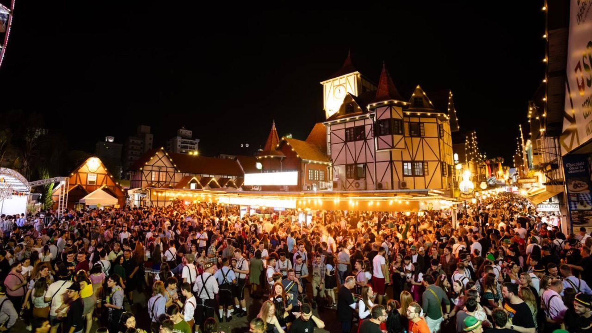 Com recorde de lances, Oktoberfest Blumenau renova pontos gastronômicos até 2026 | Foto: Daniel Zimmermann.