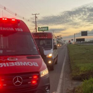 Acidente deixa motociclista morto na BR-101 em SC | Foto: CBMSC/Reprodução