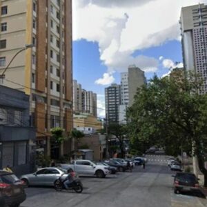 Família é encontrada morta em cama de apartamento; cães também estavam sem vida | Foto: Reprodução, via SBT News.