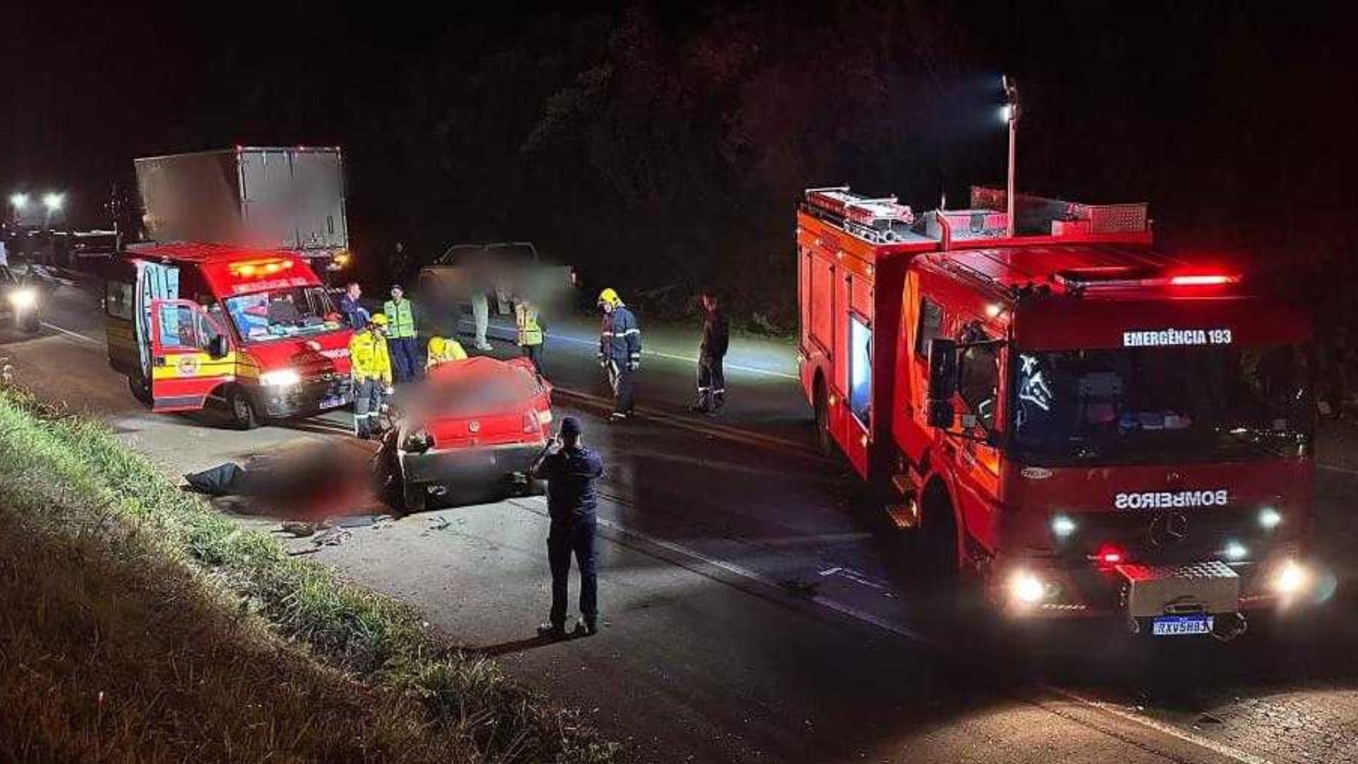 Motorista morre preso nas ferragens após colisão na BR-470 | Imagem: reprodução/  Portal OesteMais