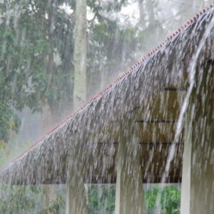 Frente fria se aproxima e aumenta risco de temporais em Santa Catarina | Foto: Canva. 