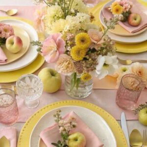 Mesa posta para o Dia das Mães. - Foto: Pinterest/Reprodução