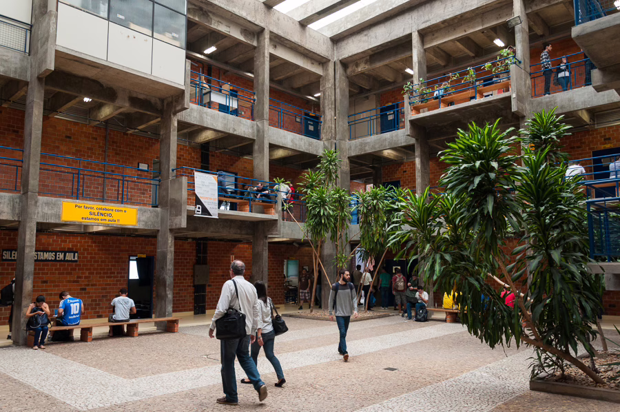 Saiba como ingressar na UFSC sem precisar de prova. – Foto: Henrique Almeida/UFSC/Reprodução